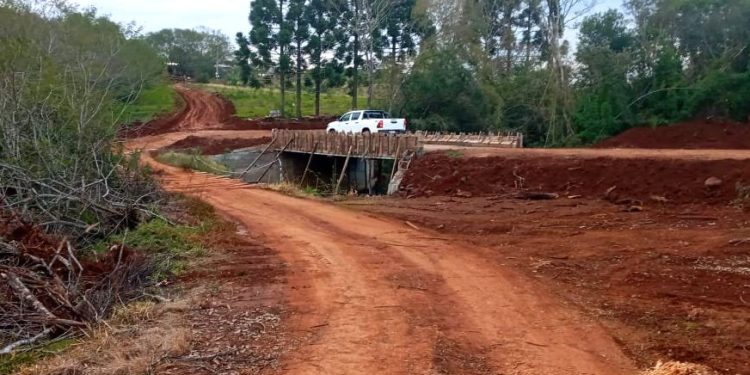 «Las Familias agricultoras del Paraje Monyolito, San Antonio, cuentan con nuevo puente tras las gestiones de TTT»