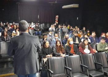 Continúan los talleres en establecimientos educativos dictados por la Defensoría del Pueblo