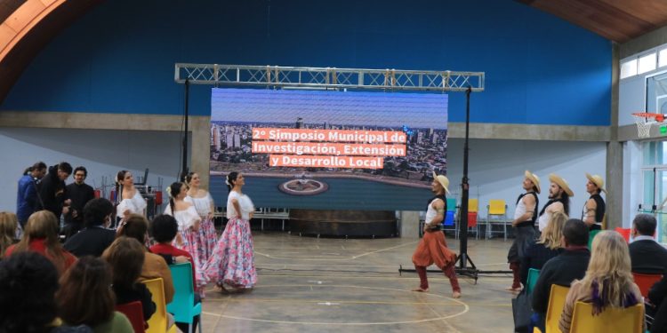 Una ciudad que se piensa a sí misma: se realizó el 2° Simposio Municipal de Investigación