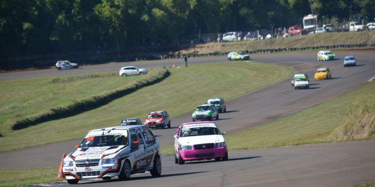 Pista misionero: Oberá se vistió de fiesta