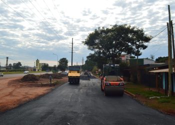 Posadas: desarrollan obras viales sobre la avenida 213
