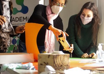 Posadas: continúan los cursos para potenciar emprendimientos mediante la fotografía