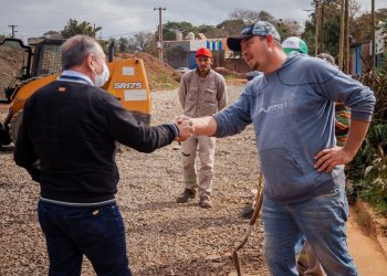 Posadas: Stelatto supervisó las obras en la avenida Venezuela