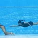 Mundial de Natación Artística: una nadadora se desmayó en plena competencia y su entrenadora la salvó