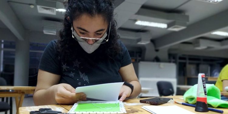Posadas: curso de encuadernación y restauración en la Biblioteca del Parque del Conocimiento