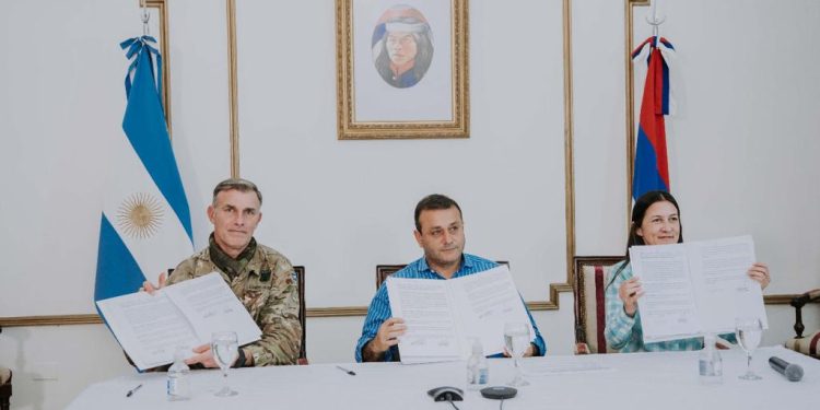 La Provincia y el Ejército Argentino firmaron convenio para la formación técnica y en oficios de soldados voluntarios