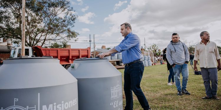 Habilitaron más de un centenar de nuevas conexiones de agua potable en Posadas