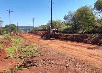Avanza la obra para pavimentar el acceso al Parque Industrial de Apóstoles