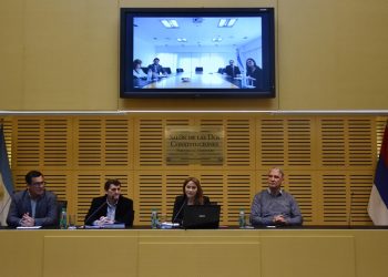 Presentaron en la Legislatura el programa “Educación financiera en el aula”