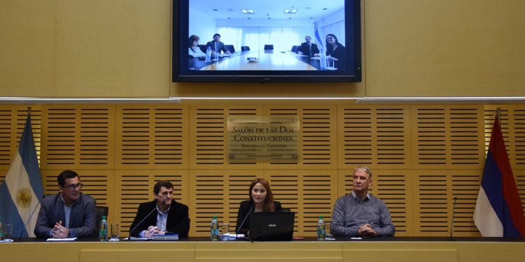 Presentaron en la Legislatura el programa “Educación financiera en el aula”