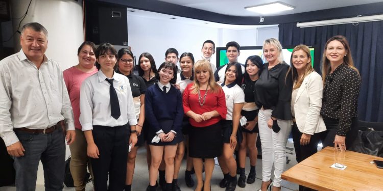 En modalidad híbrida, este año el Parlamento Estudiantil Misionero será internacional