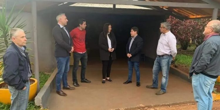 Salud Pública y ANDIS construirán un Centro de Rehabilitación en la provincia