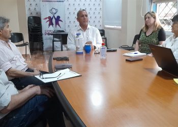 Posadas: la Defensoría del Pueblo y representantes de la EBY analizan situación de acceso al agua potable en Nemesio Parma y Campo Bauer