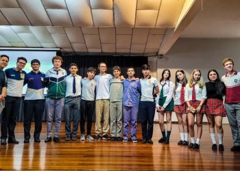 En Posadas se lanzó el concurso «Reciclaje Estudiantil»