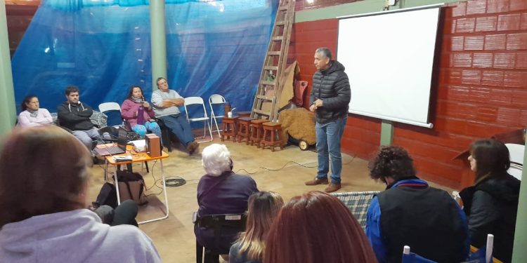 Posadas: se realizó un taller sobre Derechos y Garantías Constitucionales en la Parcela 32-33