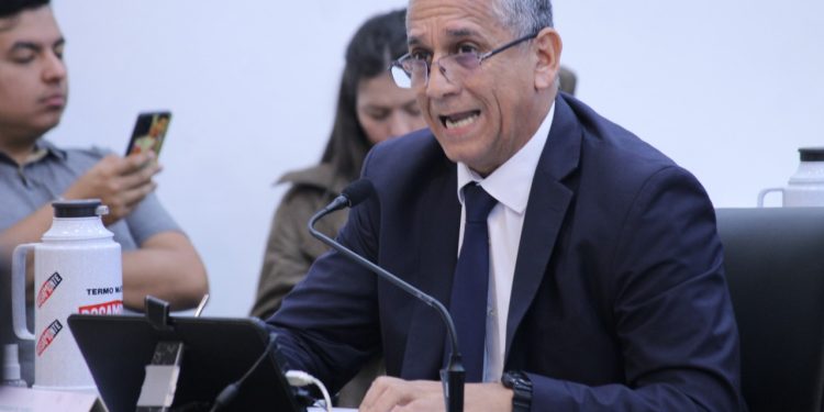 El defensor del Pueblo de Posadas propuso la creación del Parlamento de las Personas Mayores