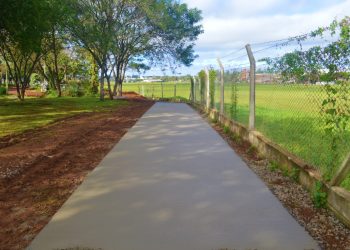 Posadas: construyen bicisendas en el Jardín Botánico