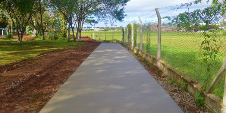 Posadas: construyen bicisendas en el Jardín Botánico