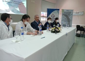 Carlos Arce resaltó la formación profesional en el lanzamiento del Programa de Simulación Perinatológica