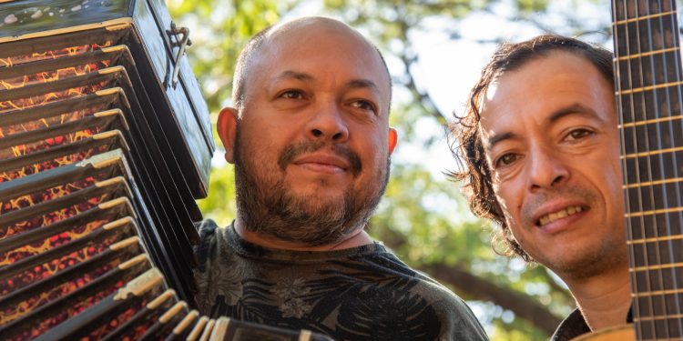 Posadas: los hermanos Nuñez festejan sus 30 años en el Teatro Lírico