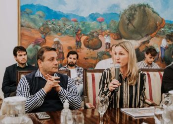 Herrera Ahuad presidió una nueva reunión de la mesa forestal en Casa de Gobierno