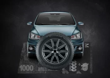 Cambiar los 4 neumáticos de una camioneta cuesta lo mismo que comprar un auto Volkswagen Gol usado