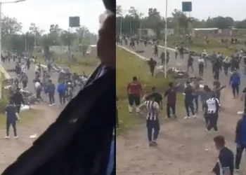 Hinchas de Talleres de Córdoba desalojaron violentamente un piquete que les impedía llegar a Chaco para ver al equipo