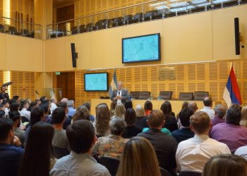 Experto de Costa Rica disertó en la Legislatura y aseguró que Misiones tiene el potencial de ser la provincia regenerativa de Argentina