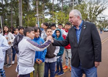 Celebraron los 100 años de la Escuela de Frontera 607 en Montecarlo