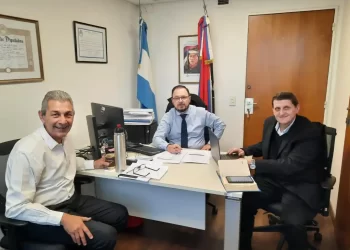 Presupuesto nacional 2023: Misiones pide zona aduanera, obras y más regalías