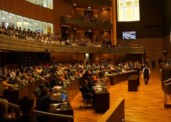 La Legislatura creó un programa para la atención de niños y adolescentes con cáncer, y una ecoescuela para el desarrollo sostenible