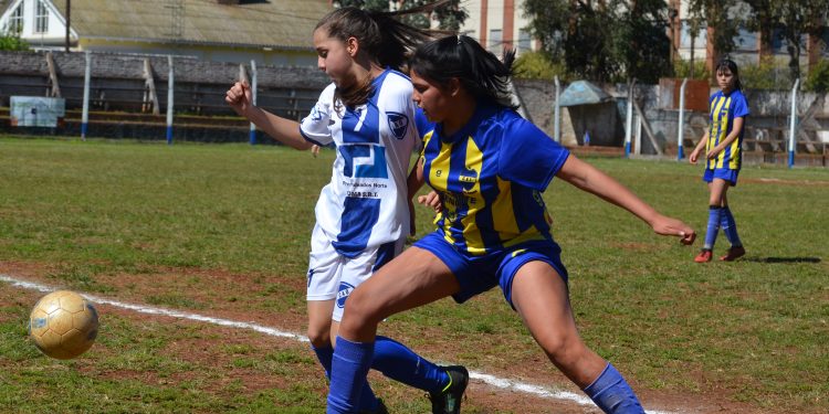 Liga Regional Obereña de Fútbol: arranca el  torneo clausura del femenino con sub15 y reserva