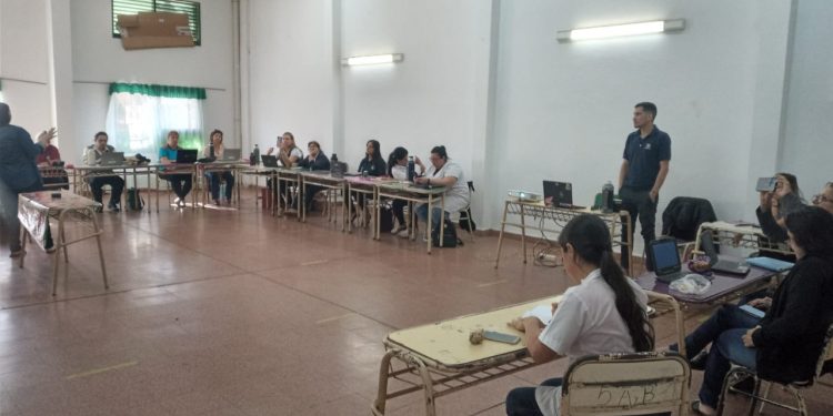 Docentes se capacitaron en el diseño de materiales didácticos con herramientas digitales
