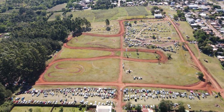 Rally Misionero: ante una multitud el rally consagró a sus primeros campeones en Alem