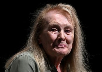 La escritora francesa Annie Ernaux ganó el Premio Nobel de Literatura
