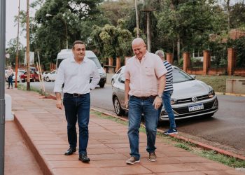 Herrera Ahuad supervisó el avance de obras viales en Puerto Iguazú y acompañó actividades de concientización sobre el cáncer de mama