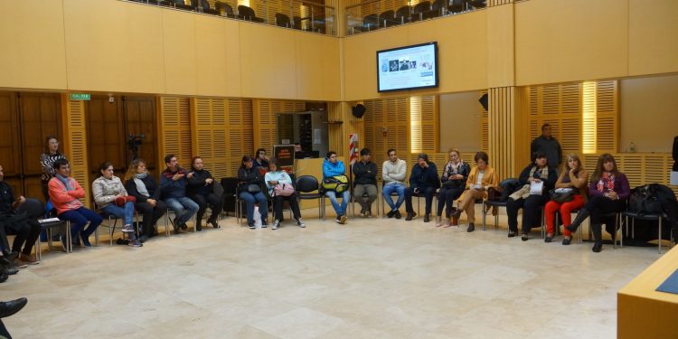 Legislatura: debatieron sobre la accesibilidad de las personas sordas en la educación superior