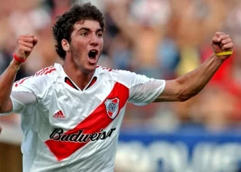 Gonzalo Higuaín anunció su retiro del fútbol