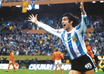 Efemérides: 6 de octubre