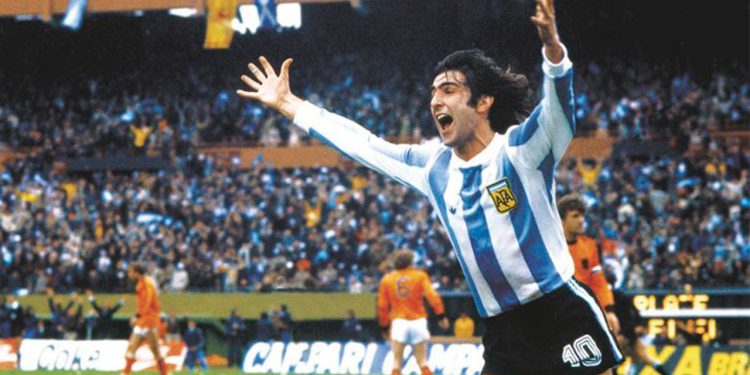 Efemérides: 6 de octubre