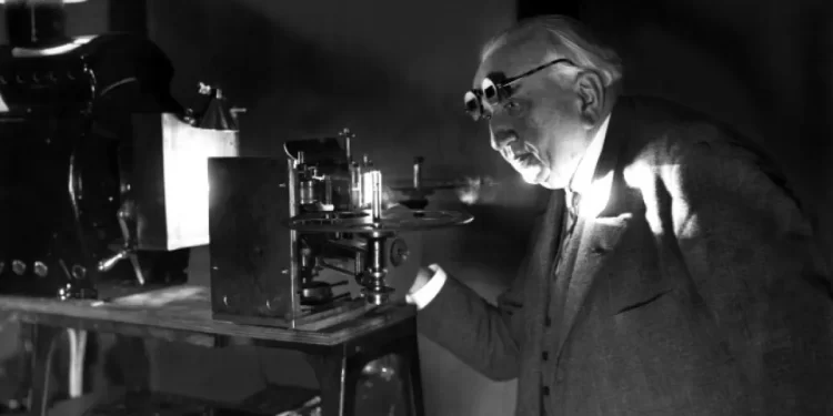 Efemérides: 5 de octubre