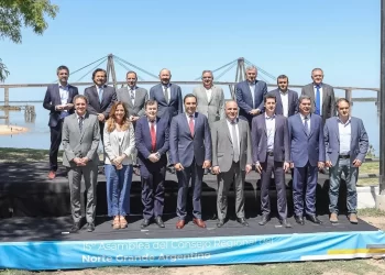 Herrera Ahuad propuso que Nación amplíe el cupo de viviendas de madera para las provincias del Norte Grande