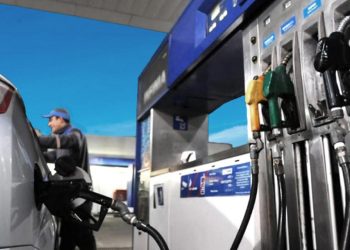 Los combustibles se suman al programa de Precios Justos