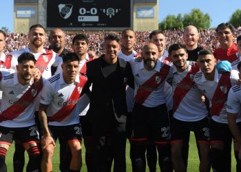 En la despedida de Gallardo y Pinola, River goleó al Betis de España