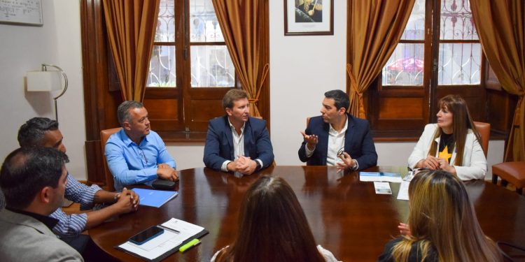 Misiones sumará las Estrellas Amarillas a la señalización de sus rutas