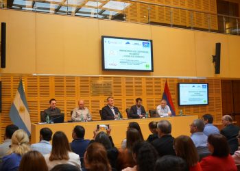 Brindaron charla en la Legislatura para formar dirigentes cooperativos a través de un ámbito educativo