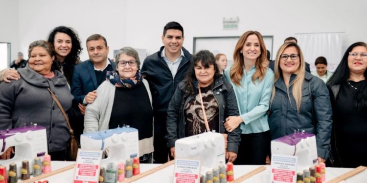 Desarrollo Social entregó herramientas y certificados a beneficiarios del Potenciar Trabajo y Banco de Herramientas