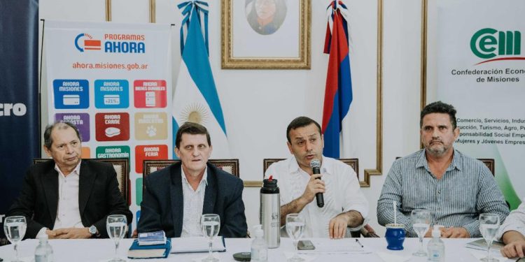 Presentaron el programa “Ahora Fiestas” y el informe del impacto económico de las últimas Fiestas Nacionales en la provincia