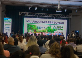 Posadas Futura, culminó con éxito su conversatorio