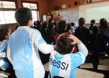 El gobierno de la provincia de Buenos Aires confirmó que pasarán los partidos del mundial en las escuelas